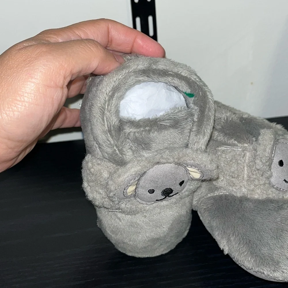 UGG Bixbee‎ Koala Stuffie Booties Size 4/5 – Plush Gray Slippers EUC